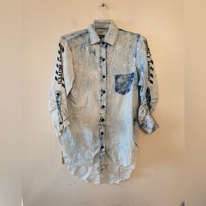 Kroix Long Sleeve Shirt Graphic Blue Jean Look Button Up paint Splatter women xl